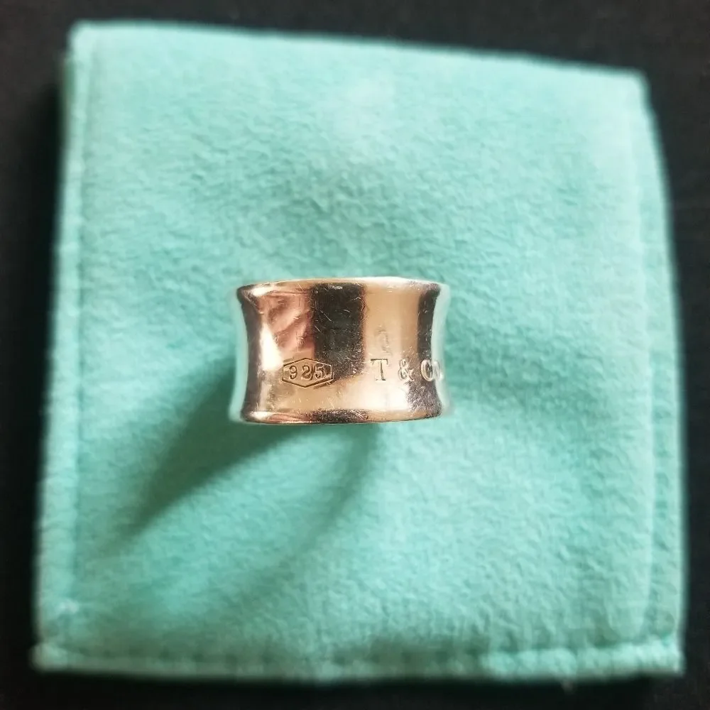 Tiffany & Co. Wide Concave Ring